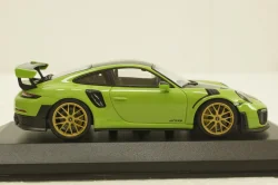 Porsche 911 (991 II) GT2 RS with gold rims 2018 green, 413067283, Minichamps 1:43