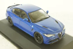 Alfa Romeo Giulia Quadrifoglio 2016 blue, 4313104, Solido 1:43
