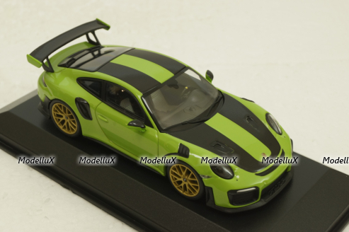 Porsche 911 (991 II) GT2 RS with gold rims 2018 green, 413067283, Minichamps 1:43