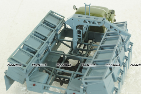 М-30 (53) мусоровоз М-30, на шасси Газ-53 (ранний), хаки/синий, Автоистория 1:43