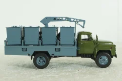 М-30 (53) мусоровоз М-30, на шасси Газ-53 (ранний), хаки/синий, Автоистория 1:43