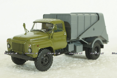 53М мусоровоз бункерного типа на шасси Газ-53 1967, хаки/серый, 103160, Автоистория 1:43