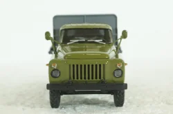 53М мусоровоз бункерного типа на шасси Газ-53 1967, хаки/серый, 103160, Автоистория 1:43