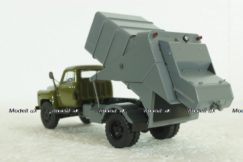 53М мусоровоз бункерного типа на шасси Газ-53 1967, хаки/серый, 103160, Автоистория 1:43