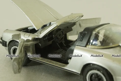 Porsche 911 targa 1975, silver, NZG 1:43 Уценка!