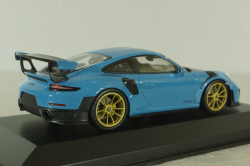 Porsche 911 (991 II) GT2 RS with Weissach Package, blue/golden rims, 413067274, Minichamps 1:43