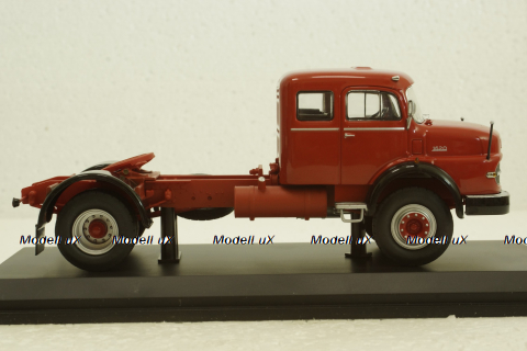 Mercedes LS 1620 red, 450359800, Schuco 1:43