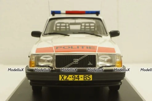 Volvo 240 GL, Politie Netherlands, 1986, 155171498, Minichamps 1:18