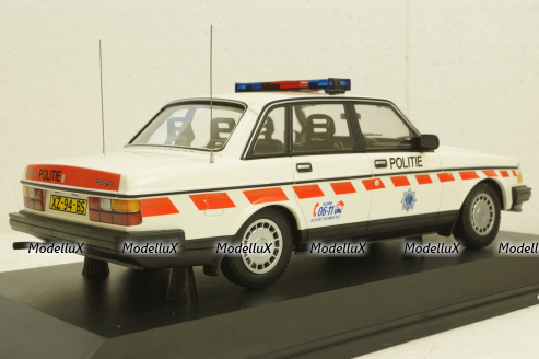 Volvo 240 GL, Politie Netherlands, 1986, 155171498, Minichamps 1:18