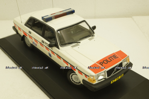 Volvo 240 GL, Politie Netherlands, 1986, 155171498, Minichamps 1:18