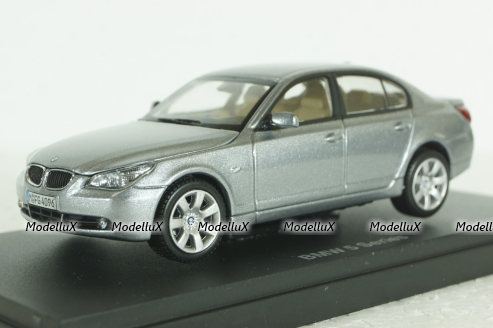 BMW 545i (E60) 2003, silver, 03501S, Kyosho 1:43