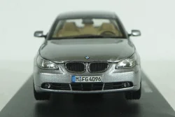BMW 545i (E60) 2003, silver, 03501S, Kyosho 1:43