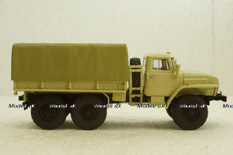 Урал-4320 борт з тентом, бежевий, АвтоИстория 1:43