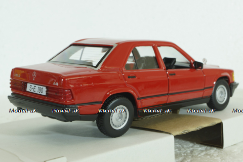 Mercedes 190E 1984, red, BU21103R, Burago 1:24 Уценка!