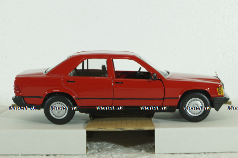 Mercedes 190E 1984, red, BU21103R, Burago 1:24 Уценка!