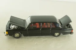 Газ-14 Чайка, черная, Тантал/Радон 1:43