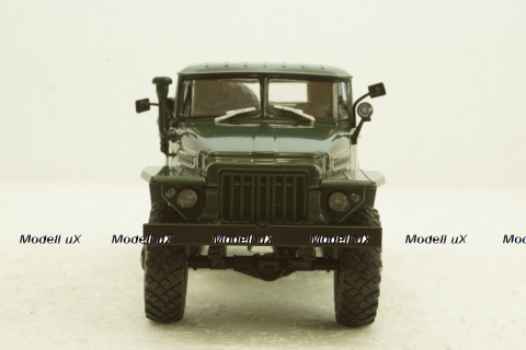Урал-375С-К1 тягач, зелений, АвтоИстория 1:43