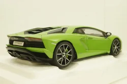 Lamborghini Aventador S  2017, 79133, AutoArt 1:18
