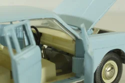 Газ-2402, такси голубая, февраль 88г., Тантал/Радон 1:43