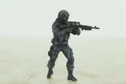 Фигурка Боец подразделение особого назначения КОРД, Vilen Model 1:43