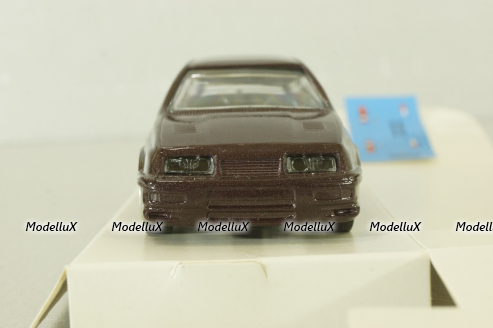 Ford Sierra Cosworth road car, magenta, 01885, Trofeu 1:43