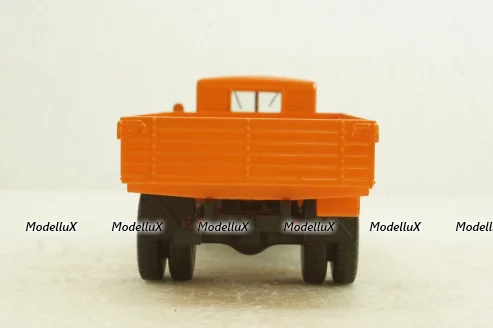 Маз-200 борт, помаранчевий, 10015, АвтоИстория 1:43
