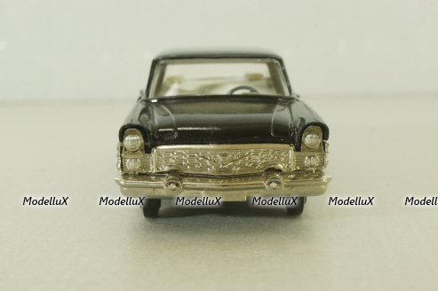 Газ-13 Чайка, черная, Тантал/Радон 1:43