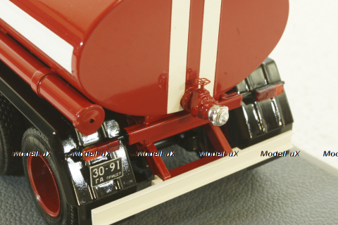 Камаз-5410 с п/прицепом цистерной, большой емкости, TruckTyr 1:43