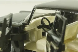 Газ-13 Чайка, черная, Тантал/Радон 1:43