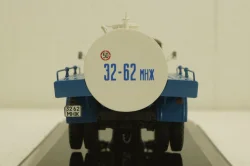 Зил-130, Автоцистерна «АЦПТ-4,1», 1986 г., 113019, DiP Models 1:43 (Реплика) Уценка!