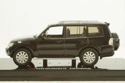 Mitsubishi Pajero 4 2006, black, SunStar 1:43