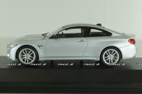 BMW M4 Coupe (F82) 2014, silver, Herpa 1:43