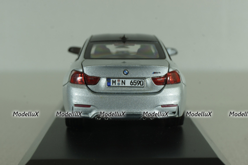 BMW M4 Coupe (F82) 2014, silver, Herpa 1:43
