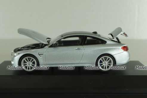 BMW M4 Coupe (F82) 2014, silver, Herpa 1:43