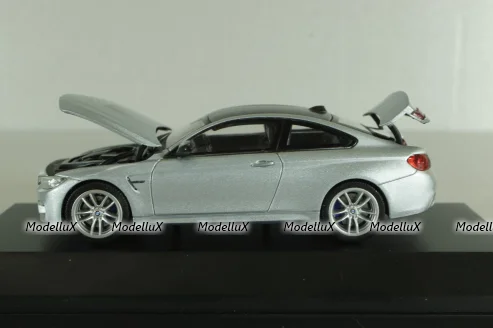 BMW M4 Coupe (F82) 2014, silver, Herpa 1:43