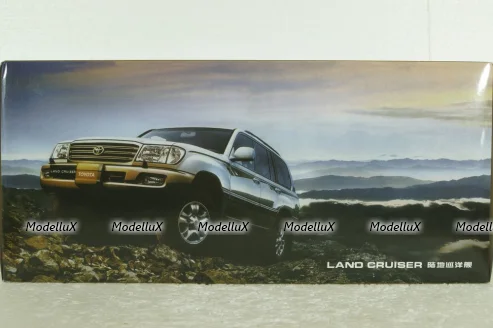 Toyota Land Cruiser 100, 2003 green, Paudi 1:18