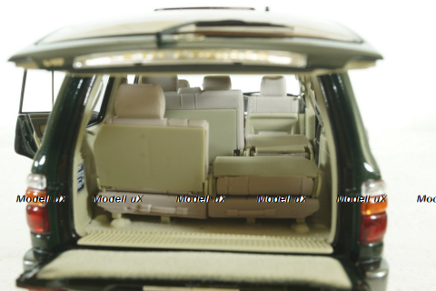 Toyota Land Cruiser 100, 2003 green, Paudi 1:18