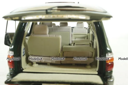 Toyota Land Cruiser 100, 2003 green, Paudi 1:18