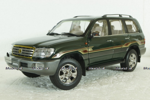 Toyota Land Cruiser 100, 2003 green, Paudi 1:18
