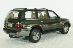 Toyota Land Cruiser 100, 2003 green, Paudi 1:18