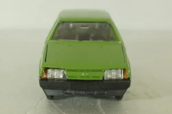Ваз-2109 короткое крыло, зеленый, октябрь 92г., Тантал/Радон 1:43