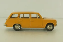 Ваз-2102, охра, ноябрь 87г.,  Тантал/Радон 1:43