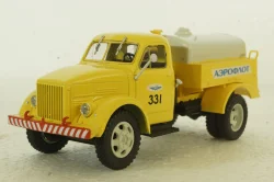 МЗ-51М топливозаправщик "Аэрофлот" на шасси Газ-51А, Легендарные грузовики СССР №82, 1:43