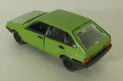 Ваз-2109 короткое крыло, зеленый, октябрь 92г., Тантал/Радон 1:43