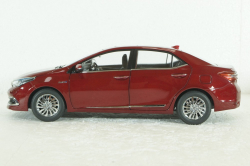 Toyota Corolla Hybrid E180, 2016 red Paudi 1:18