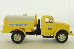 МЗ-51М топливозаправщик "Аэрофлот" на шасси Газ-51А, Легендарные грузовики СССР №82, 1:43