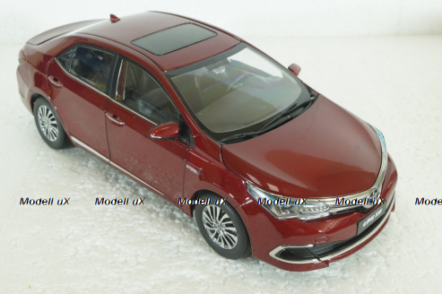 Toyota Corolla Hybrid E180, 2016 red Paudi 1:18