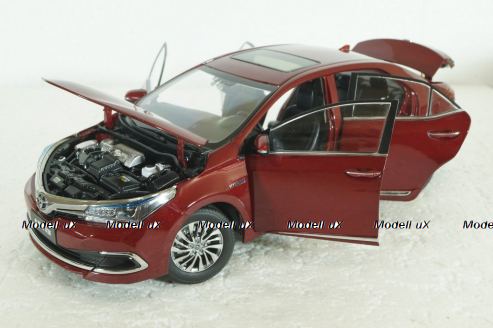 Toyota Corolla Hybrid E180, 2016 red Paudi 1:18