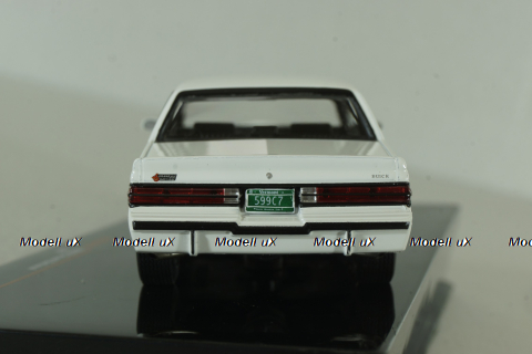 Buick Grand National 1987, white, CLC576, IXO 1:43 