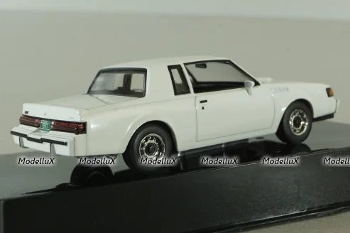 Buick Grand National 1987, white, CLC576, IXO 1:43 